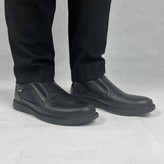 کفش طبی چرم مردانه مدل نایت، کاملاً مشکی، با کفی ارگونومیک و طراحی کلاسیک