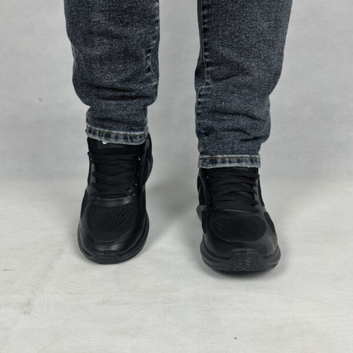 نایک زوم مردانه، کفش ورزشی مشکی، مدل رانینگ با زیره ضد شوک