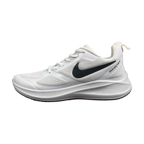 نایک زوم مردانه، کفش ورزشی سفید، مناسب دویدن و استفاده روزمره