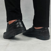 کفش تابستانی مردانه مشکی، سبک و راحت برای استفاده روزمره