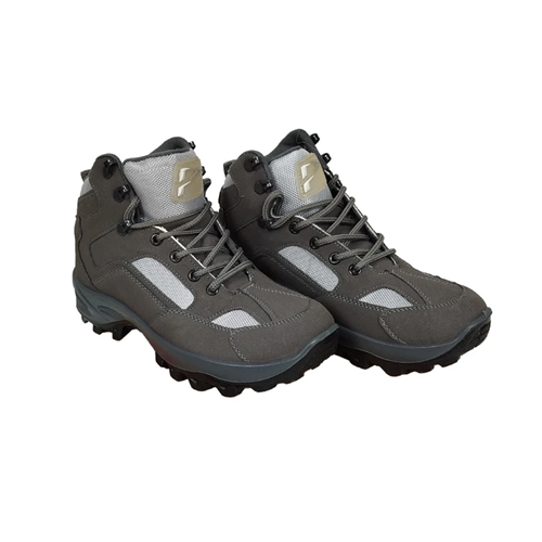 نیم بوت طوسی مردانه پاما، مناسب استایل کژوال روزانه و پیادهروی شهری با دوام بالا