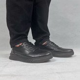 کفش روزمره مردانه مدل نوبل به رنگ مشکی مات و شیک.