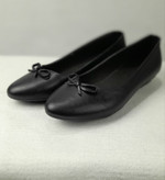 کالج زنانه ساده رنگ عسلی، نمای کامل کفش